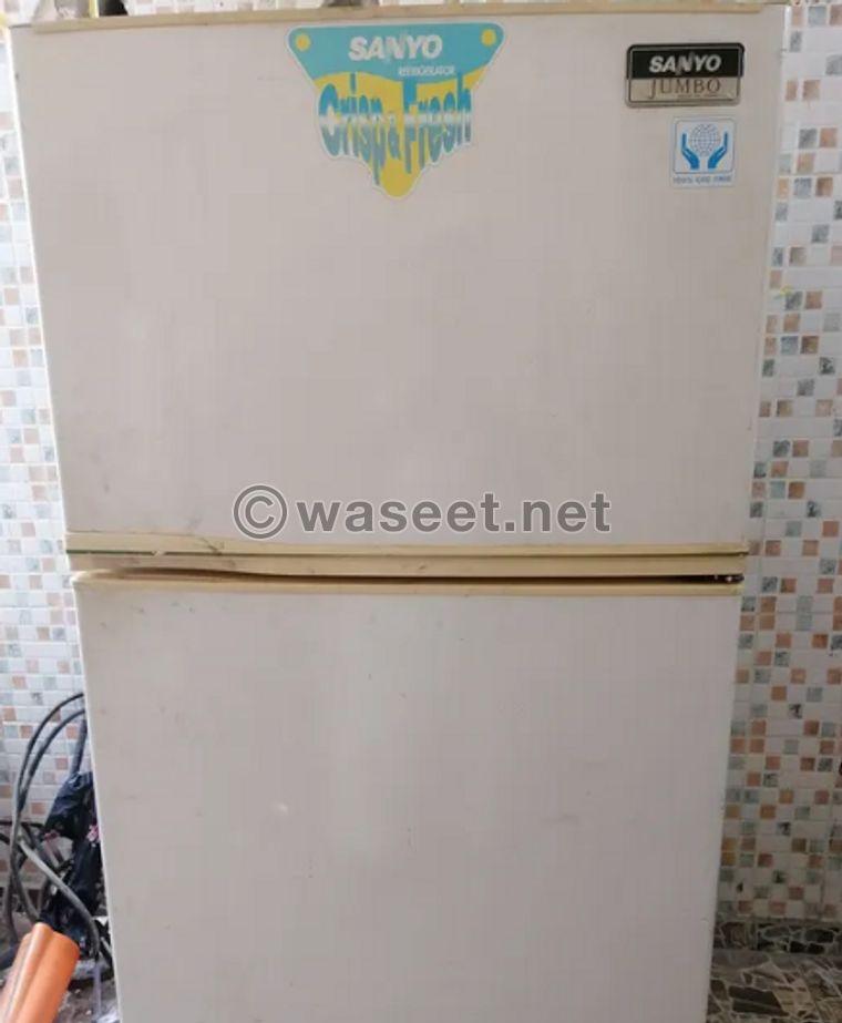 Sanyo refrigerator for sale 0