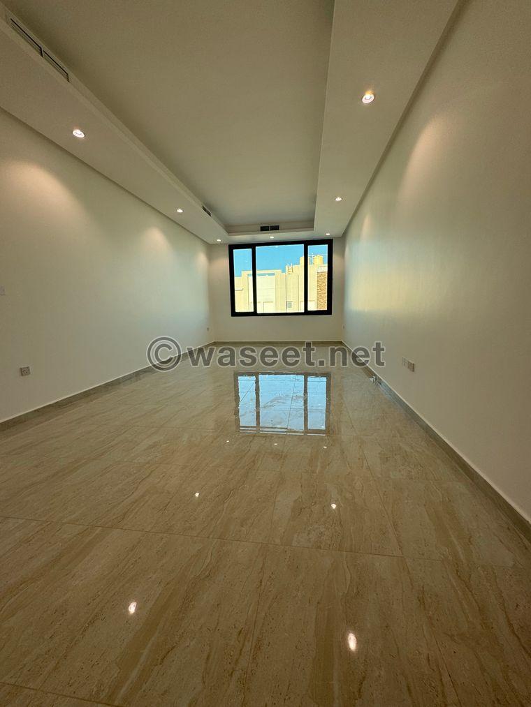 For rent in Al-Siddiq, first and second floor apartments  3