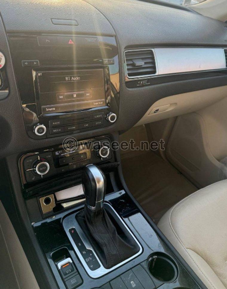 Volkswagen Touareg model 2013 for sale 2