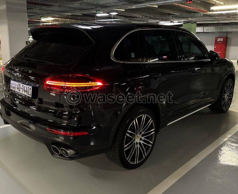 Porsche Cayenne S model 2016 5