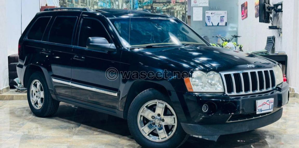 For sale Grand Cherokee Hemi 8 cylinder model 2006 0