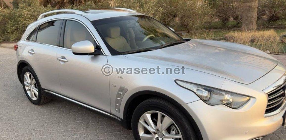 For sale: Infiniti QX70 model 2015 0