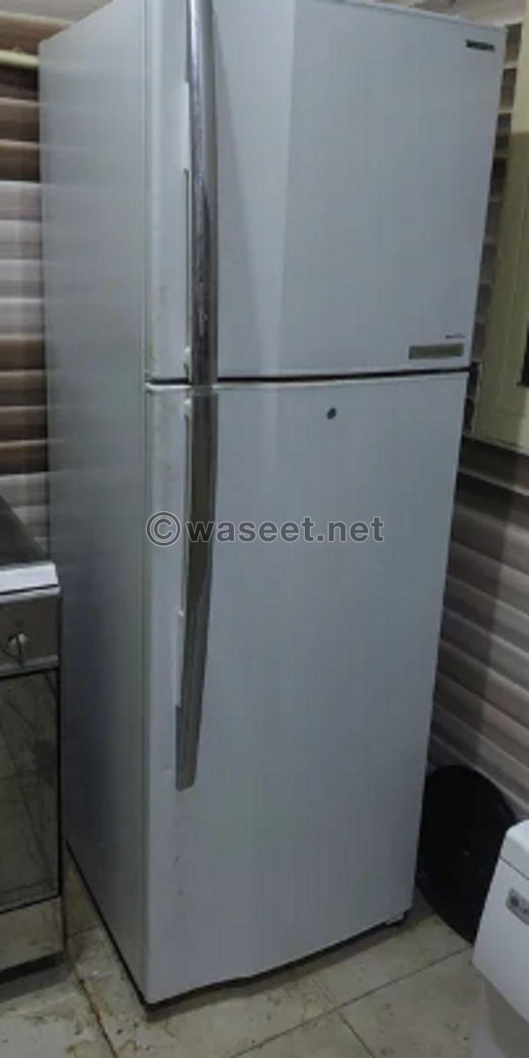  Toshiba 13 feet refrigerator 0