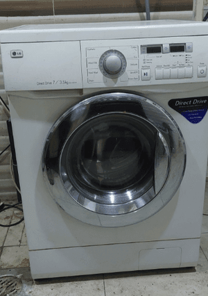 LG 7 kg automatic washing machine