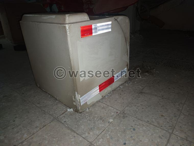 Used cycle box for sale  0