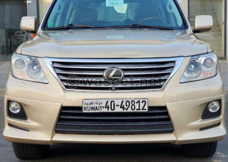 للبيع لكزس LX570 موديل 2011 0