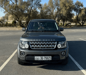  Land Rover Discovery LR4 model 2015