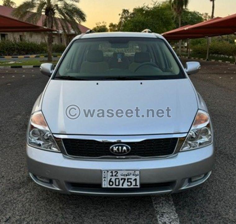 KIA Carnival 2014 0