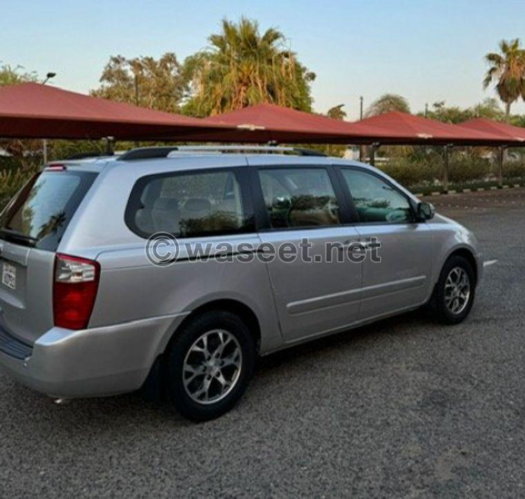 KIA Carnival 2014 2