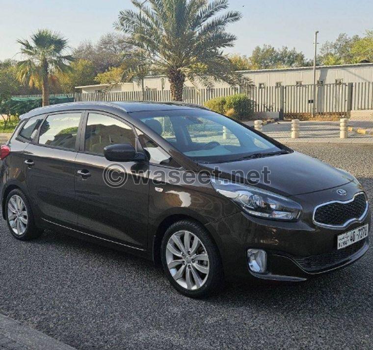  KIA Carens 2015 0