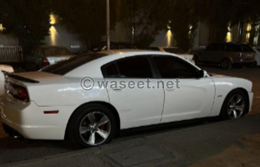 Dodge Charger model 2012 3