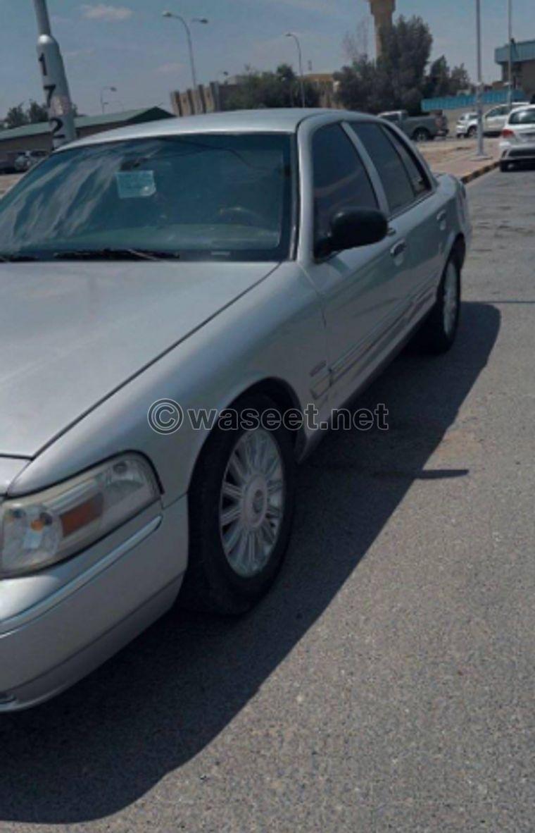 For sale Mercury Grand Marquis model 2009 1