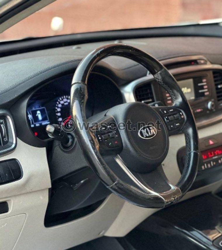 Kia Sorento model 2015 4