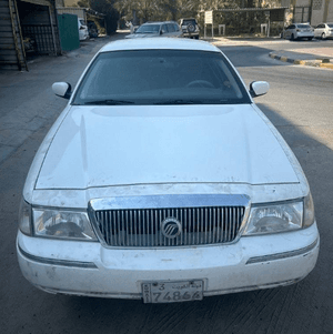 Grand Marquis 2004 model for sale