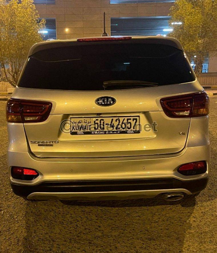   Kia Sorento model 2019 3