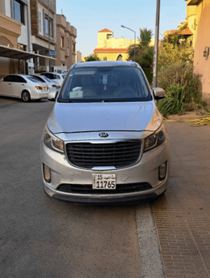 Kia Carnival 2018 model for sale