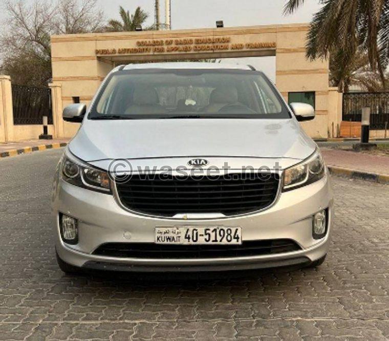 Kia Carnival 2017 model for sale 0