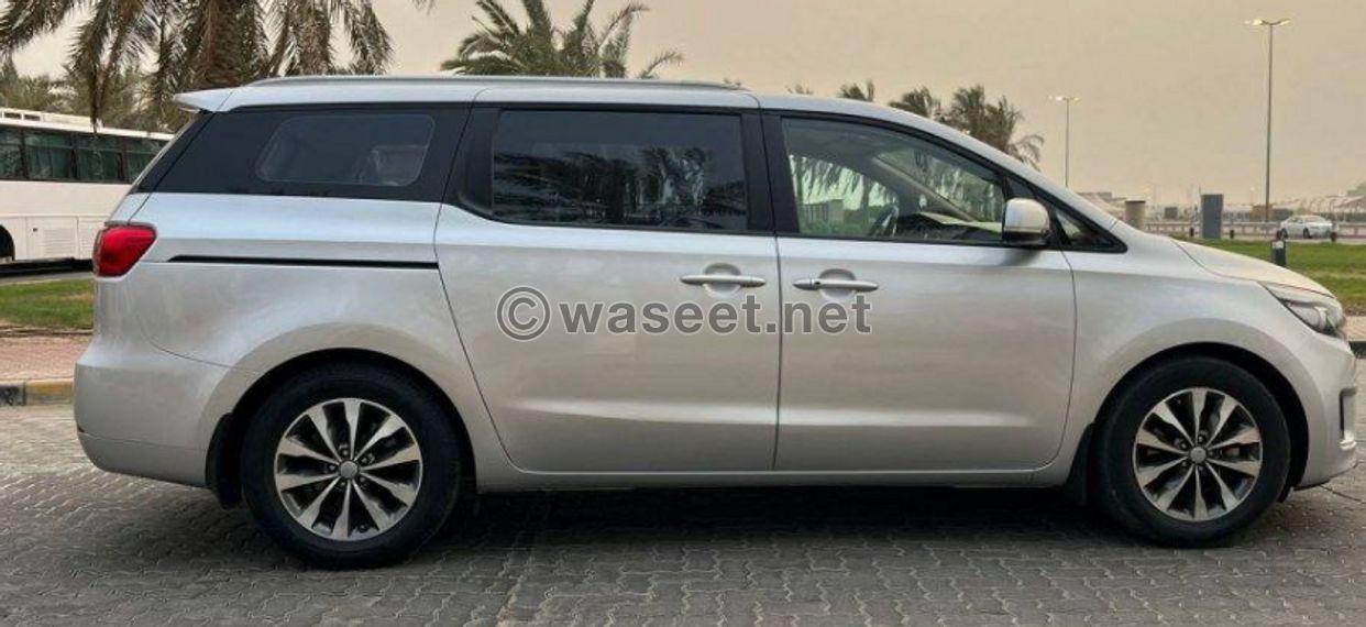 Kia Carnival 2017 model for sale 2