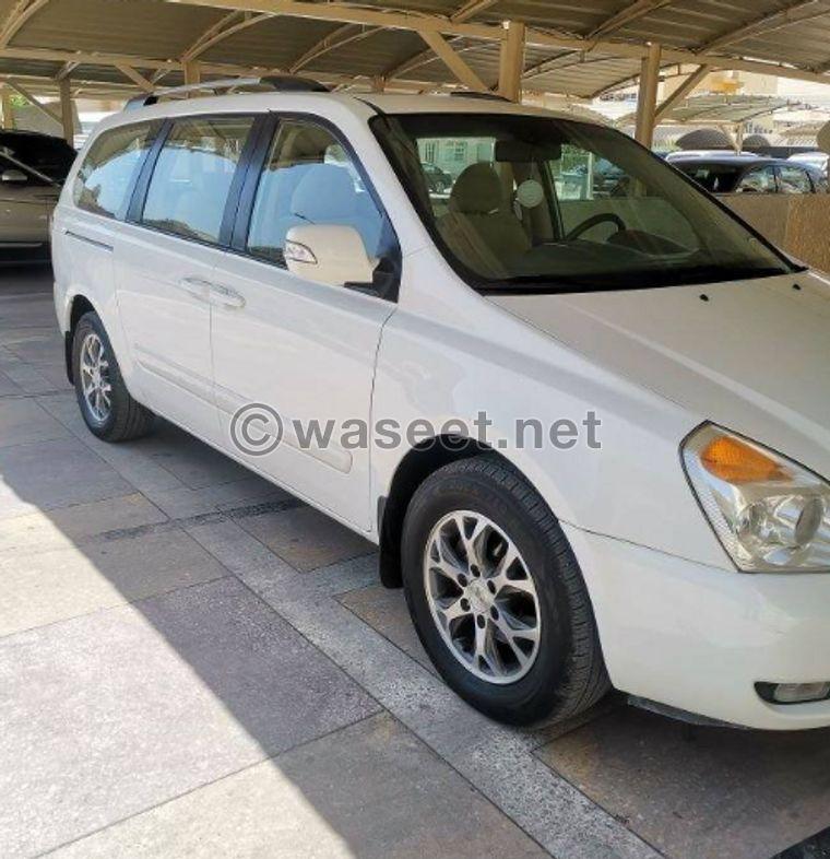 Kia Carnival 2015 for sale 5