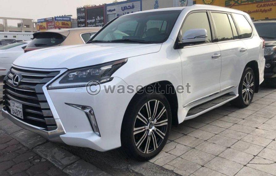   Lexus LX570 model 2020 0