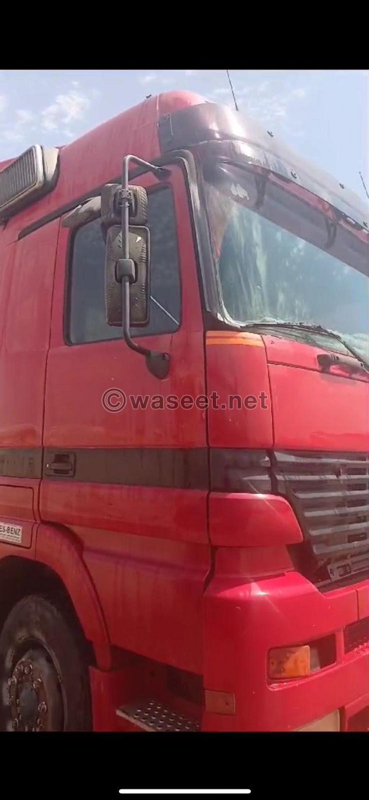 Actros truck model 2001 0