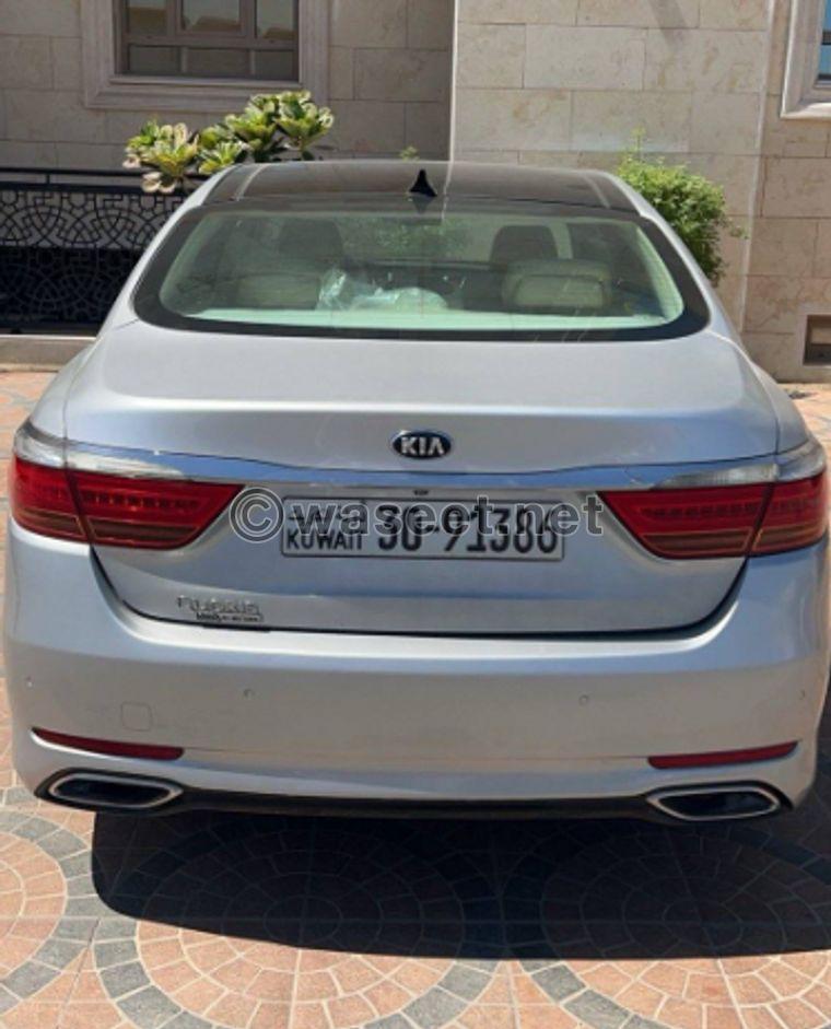  KIA Quoris 2016 1