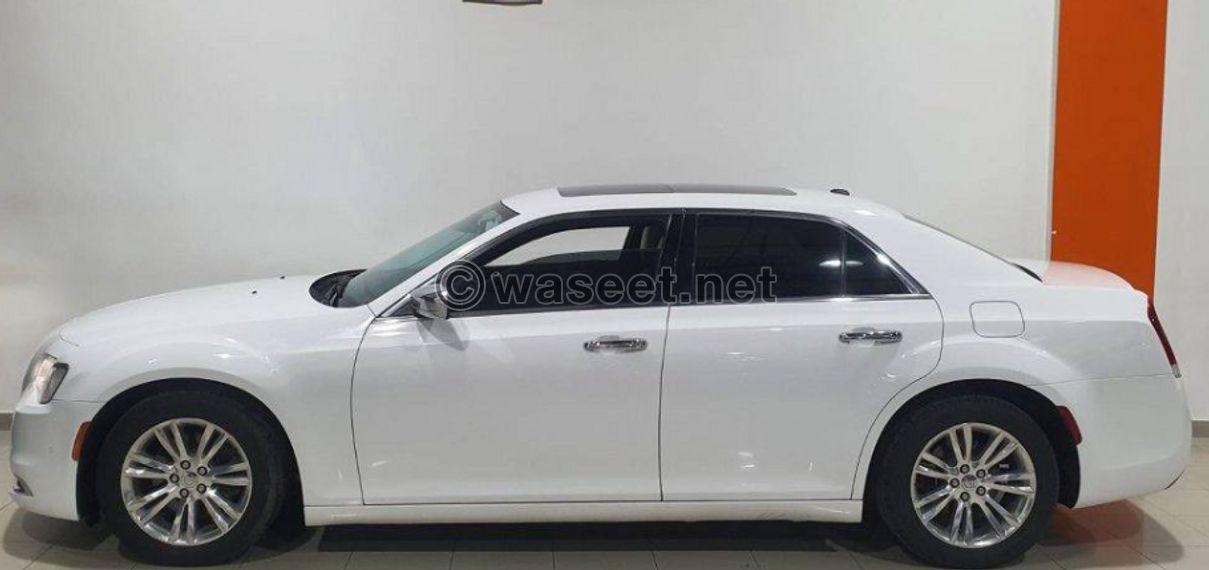 Chrysler 300 2018 model for sale 4