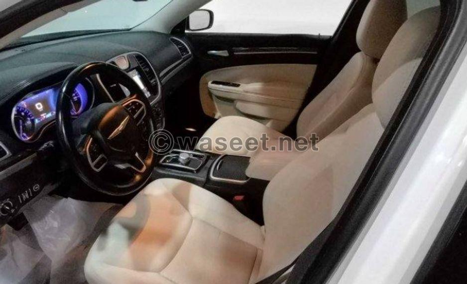 Chrysler 300 2018 model for sale 5