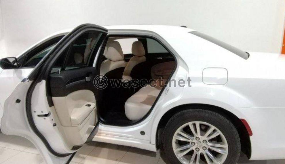 Chrysler 300 2018 model for sale 8