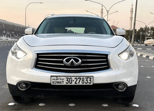  Infiniti FX37 model 2013