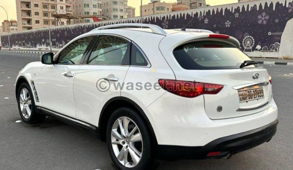  Infiniti FX37 model 2013 4