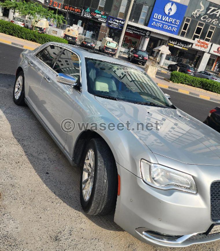  Chrysler 300 2019 1