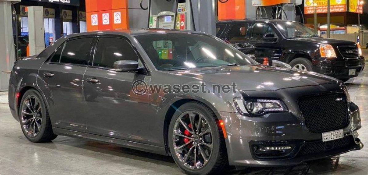 Chrysler SRT8 model 2019 1