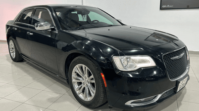  Chrysler 300 model 2015