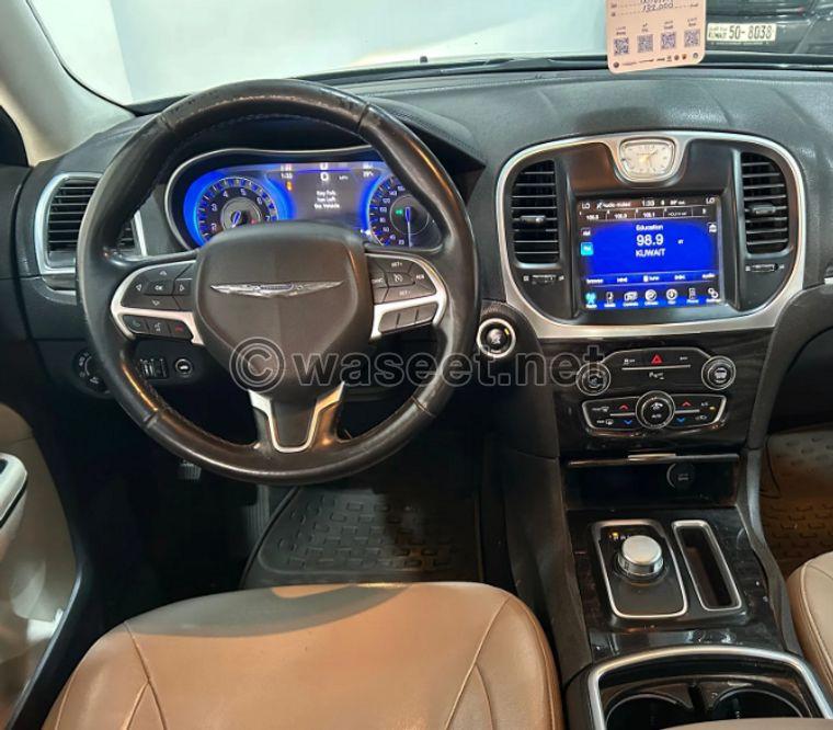  Chrysler 300 model 2015 4