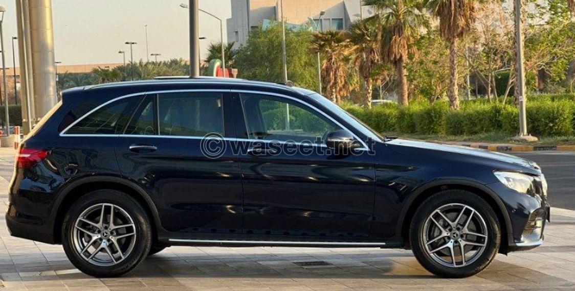  Mercedes Benz GLC 2019 3