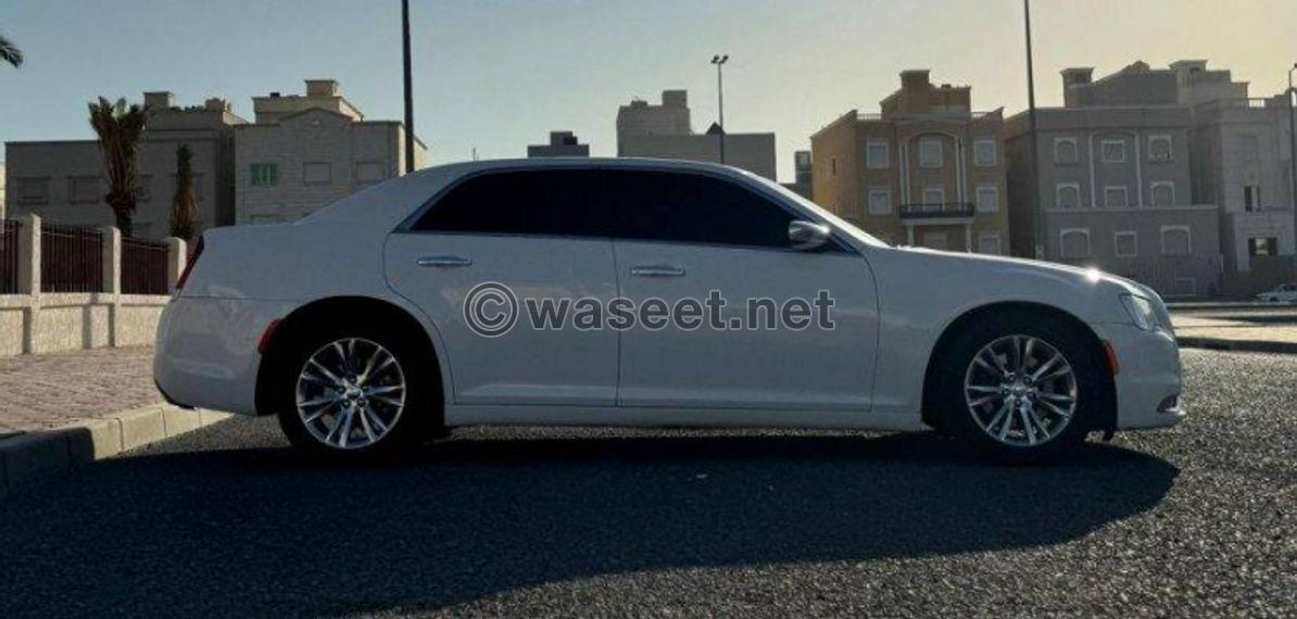 Chrysler 300 2017 for sale 4