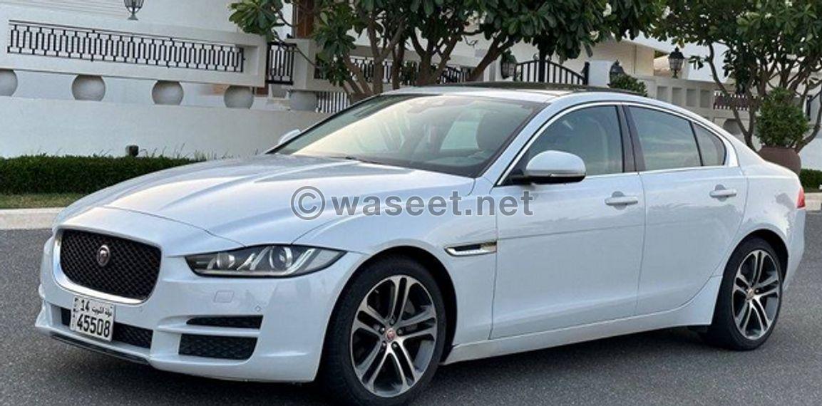 Jaguar XE 2016 7