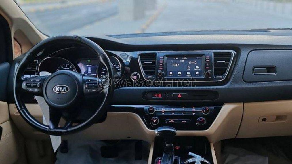 Kia Carnival 2019 model for sale 3