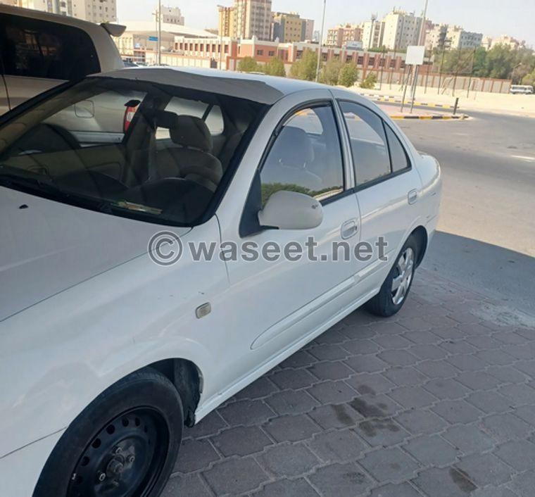 Nissan Sunny 2012 1