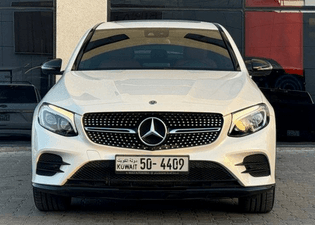 Mercedes GLC 250 4MATIC 2019 model 