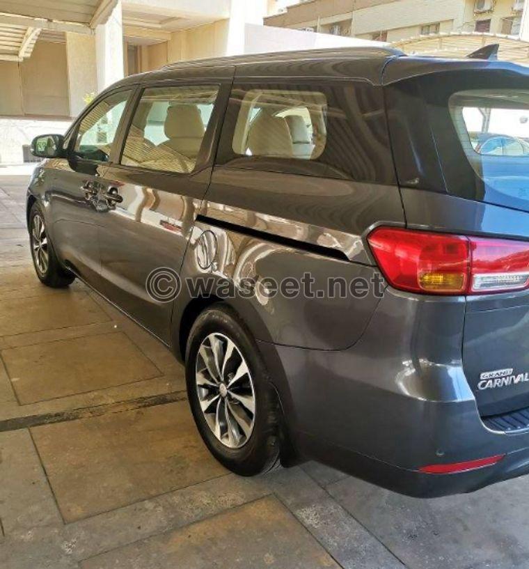 Kia Carnival 2016 model for sale 6