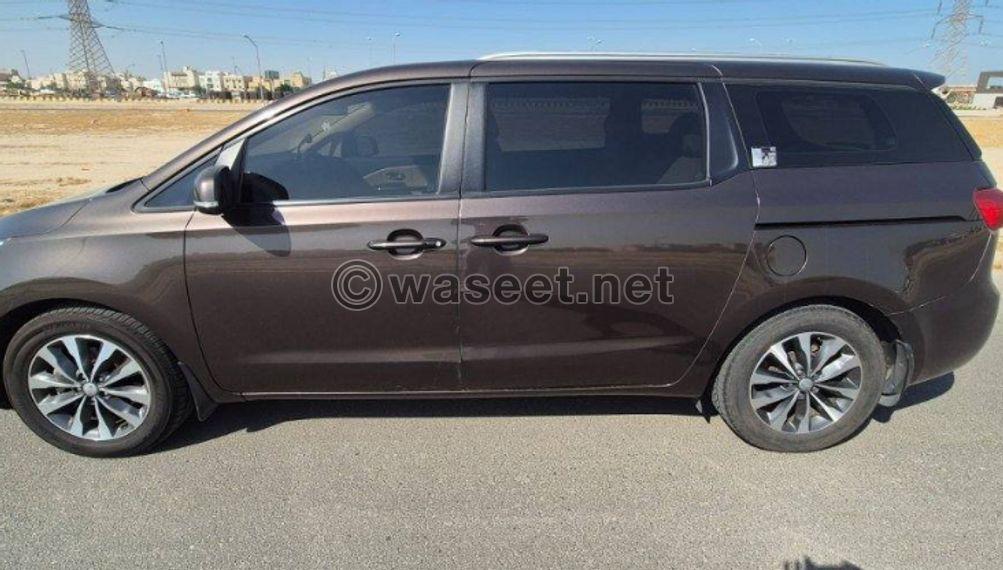 Kia Carnival 2017 model for sale 8