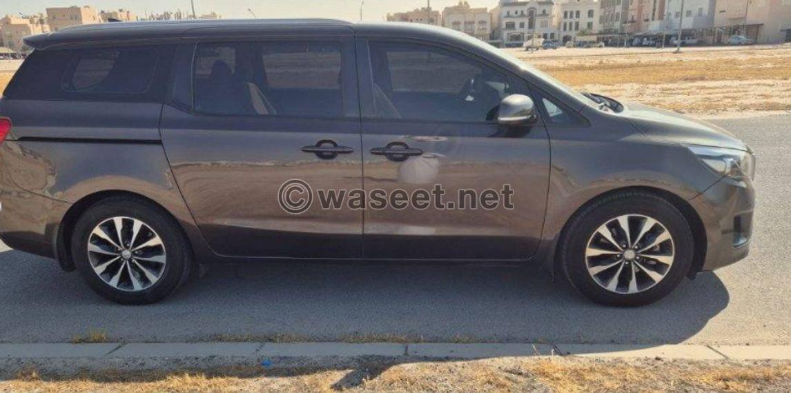 Kia Carnival 2017 model for sale 10