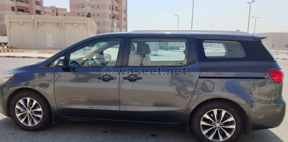 Kia Carnival 2016 for sale  3