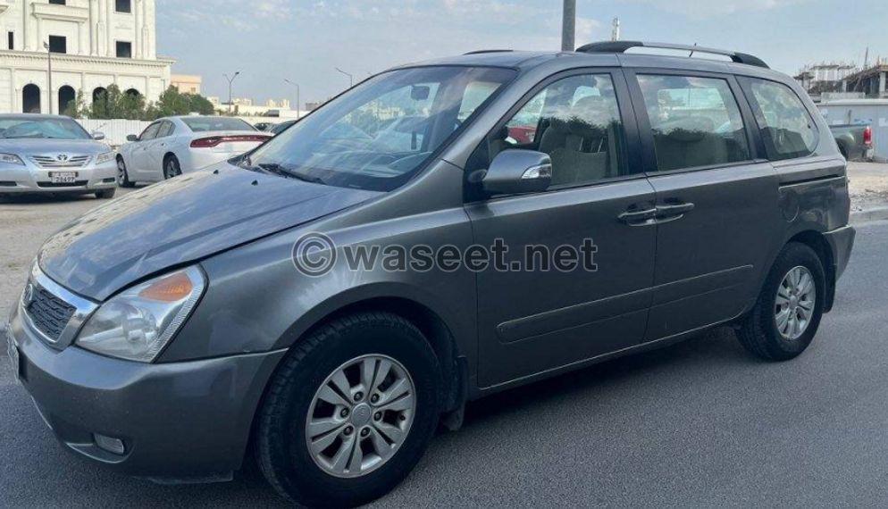 Kia Carnival 2011 for sale 7