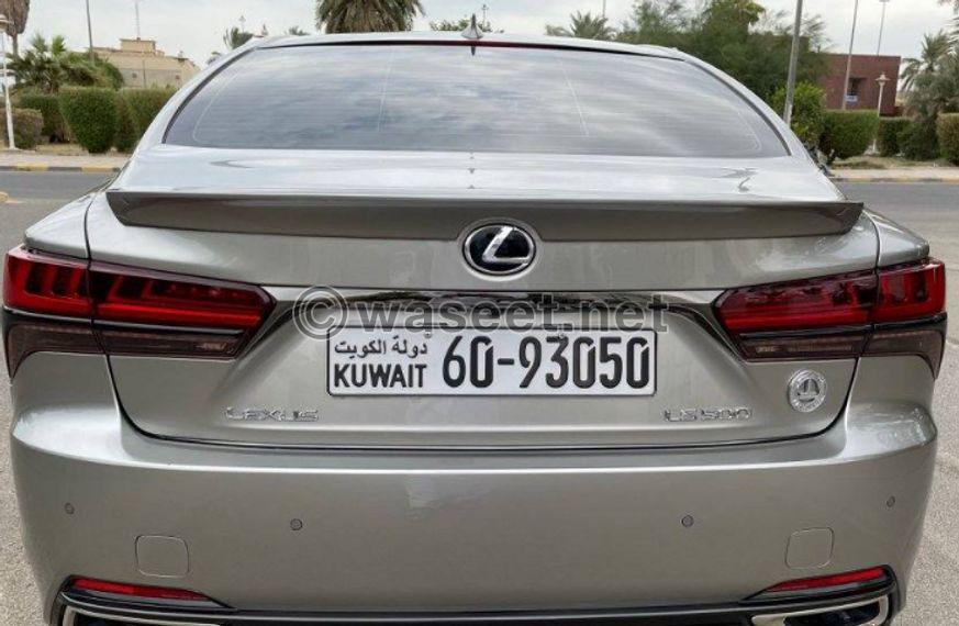 Lexus LS 500 F Sport model 2022 6