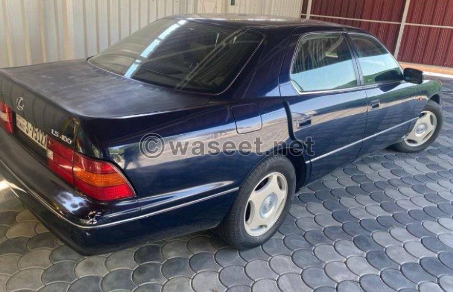 للبيع لكزس LS400 موديل 1999 10