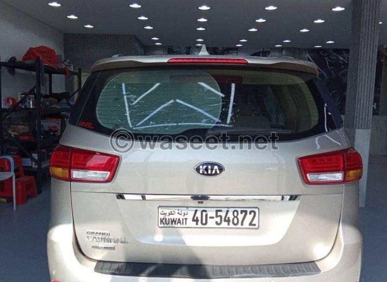 Kia Carnival 2017 for sale 7