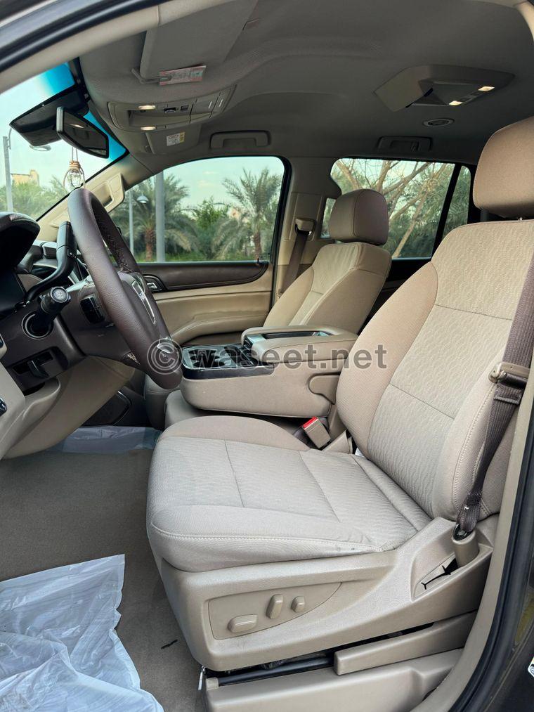 GMC Yukon 2019 SLE 8